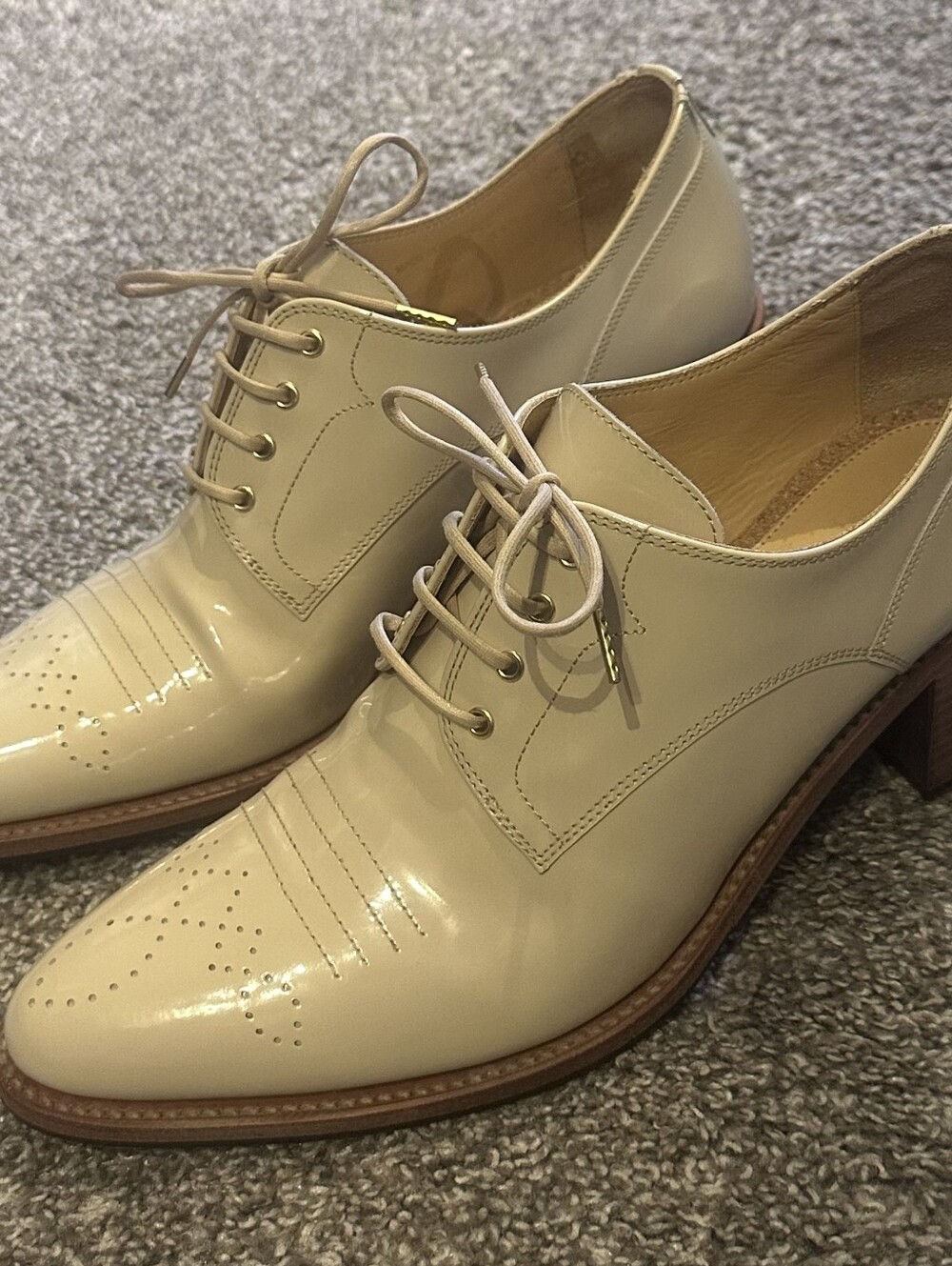 Angela Scott Patent Leather Lace-Up Heeled Oxfords - Picture 3 of 9